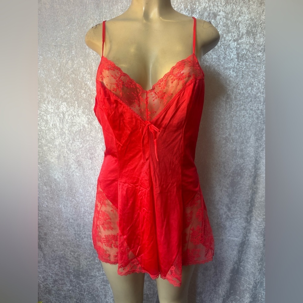 Pandora Lace Chemise